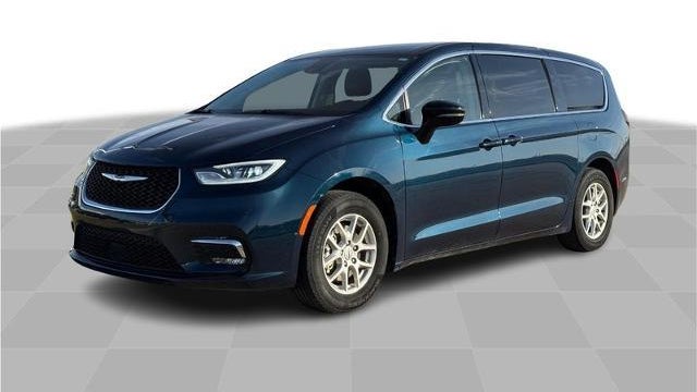 Preowned 2024 Chrysler Pacifica Touring L for Sale