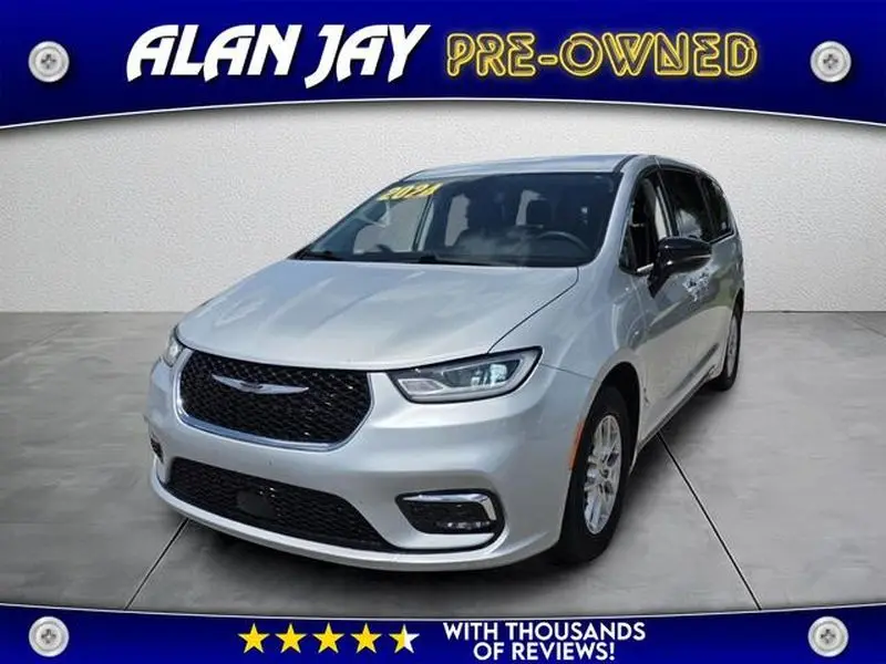 2024 Chrysler Pacifica