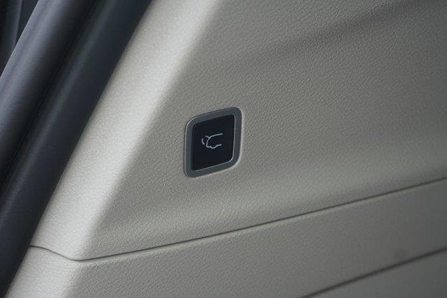 2024 Chrysler Pacifica - $22,000