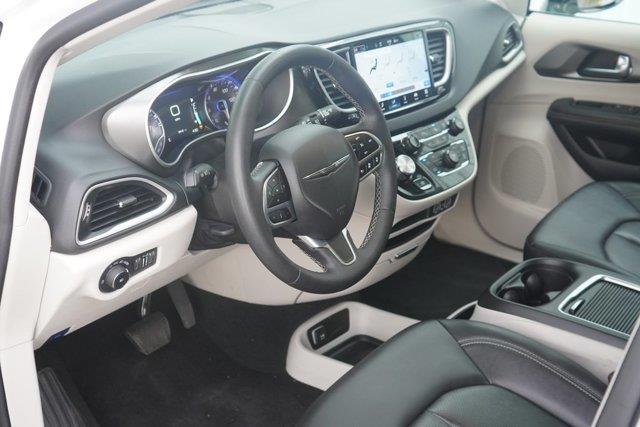 2024 Chrysler Pacifica - $22,000