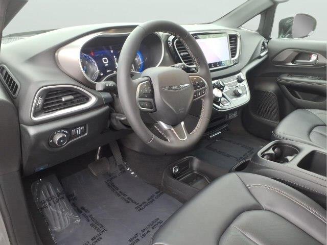 2025 Chrysler Pacifica - $23,697