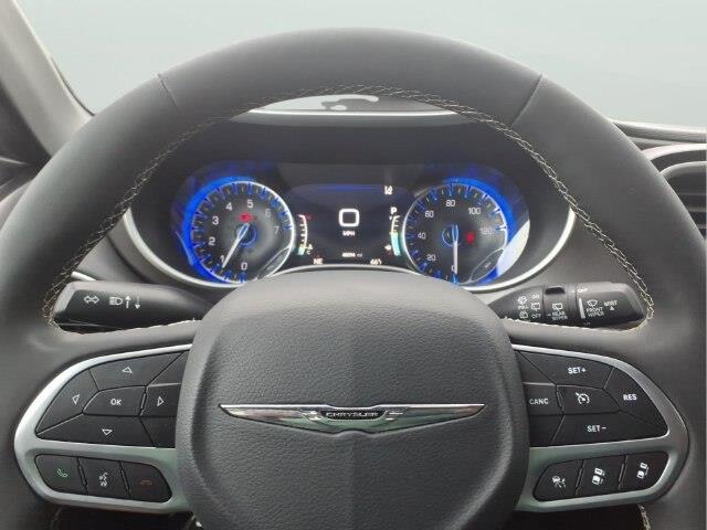2025 Chrysler Pacifica - $23,697