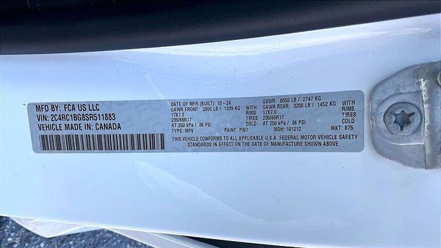 2025 Chrysler Pacifica Select