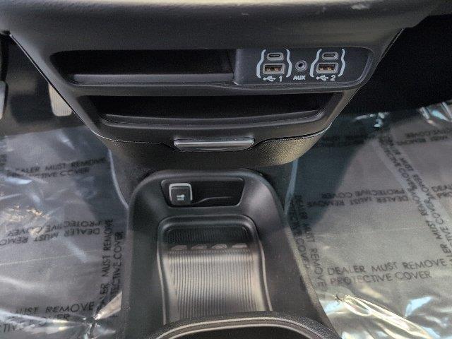 2025 Chrysler Pacifica - $24,843