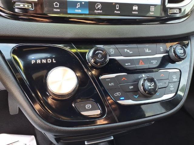 2026 Chrysler Pacifica - $32,785