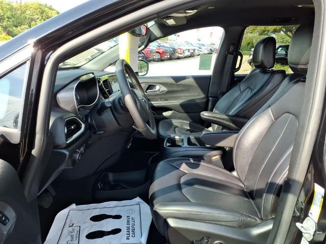 2026 Chrysler Pacifica - $32,785