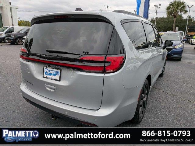2026 Chrysler Pacifica - $32,998