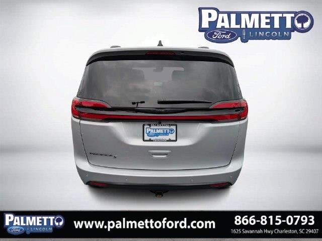 2026 Chrysler Pacifica - $32,774
