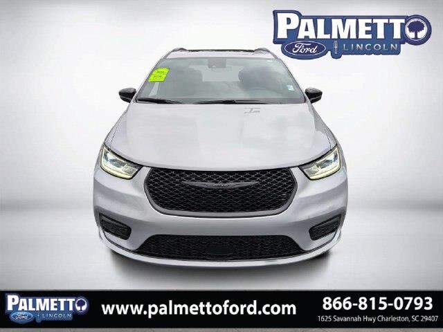 2026 Chrysler Pacifica - $32,774