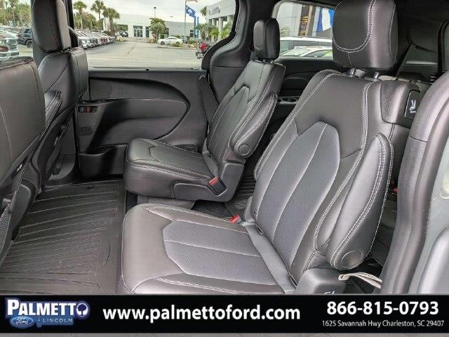 2026 Chrysler Pacifica - $32,774