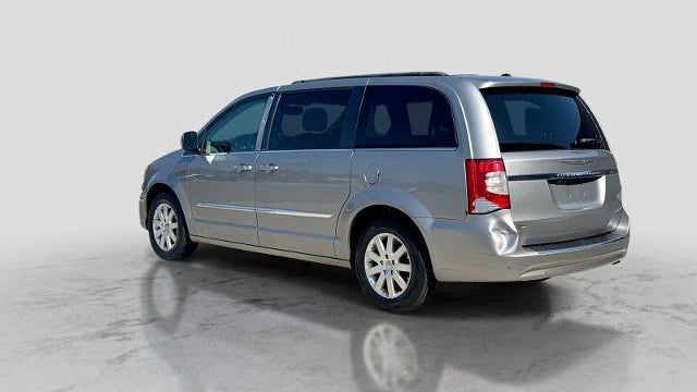2014 Chrysler Town and Country Touring