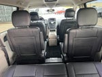 2015 Town and Country Thumbnail 9