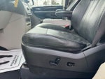 2016 Town and Country Thumbnail 14