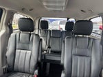 2016 Town and Country Thumbnail 17
