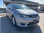 2017 Pacifica Thumbnail 16