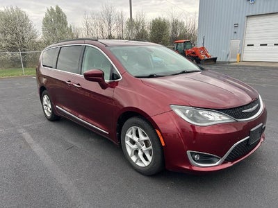 Photo of a 2017 Chrysler Pacifica Touring-L 4DR Mini-Van for sale