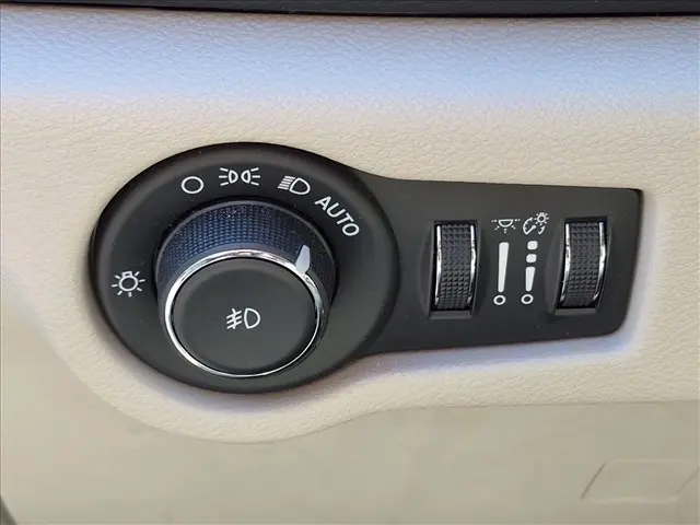 2017 Chrysler Pacifica - $12,486