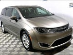 2017 Pacifica Thumbnail 3