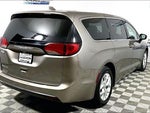 2017 Pacifica Thumbnail 9
