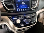 2017 Pacifica Thumbnail 25