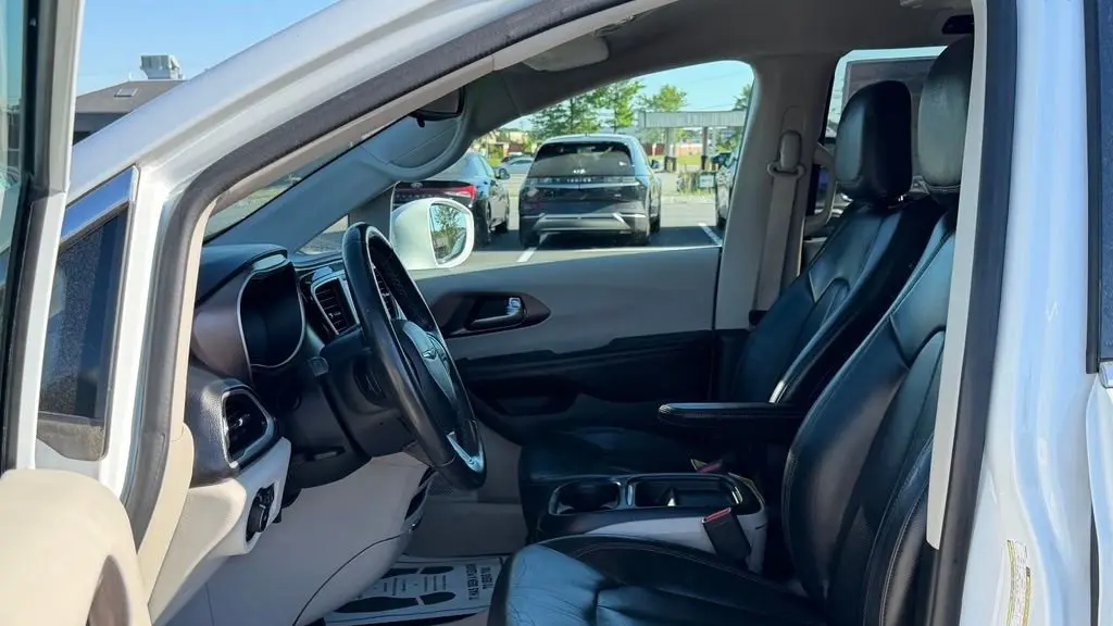 2018 Chrysler Pacifica Touring L