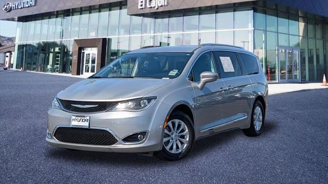 Preowned 2018 Chrysler Pacifica Touring L for Sale