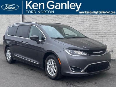 Photo of a 2020 Chrysler Pacifica Touring L 4DR Mini-Van for sale