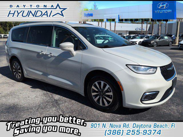 2021 Chrysler Pacifica - $19,488