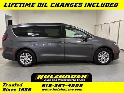 2022 Chrysler Pacifica Touring L 4DR Mini-Van