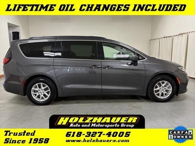 2022 Chrysler Pacifica Touring L 4DR Mini-Van