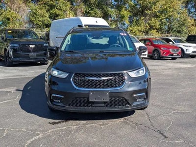 2022 Chrysler Pacifica Touring L 4DR Mini-Van