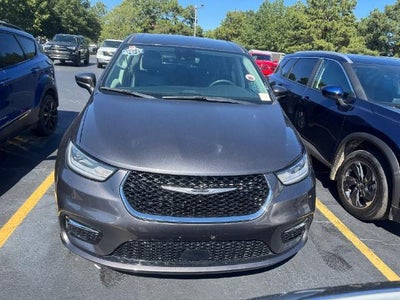2023 Chrysler Pacifica Touring L 4DR Mini-Van