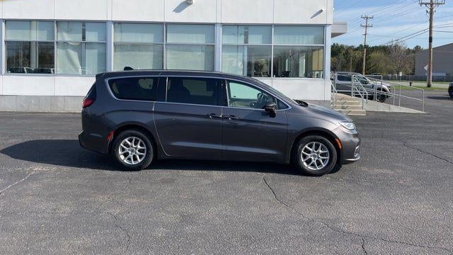 Preowned 2023 Chrysler Pacifica Touring L for Sale