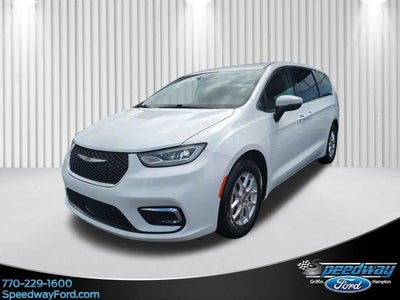 2023 Chrysler Pacifica Touring L 4DR Mini-Van