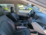 2023 Pacifica Thumbnail 16