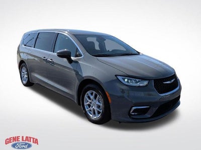 2023 Chrysler Pacifica Touring L 4DR Mini-Van