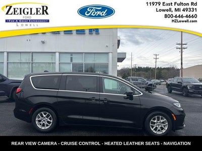 2023 Chrysler Pacifica Touring L 4DR Mini-Van