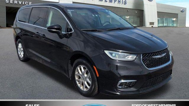 Preowned 2023 Chrysler Pacifica Touring L for Sale