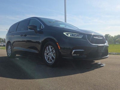 2023 Chrysler Pacifica Touring L 4DR Mini-Van