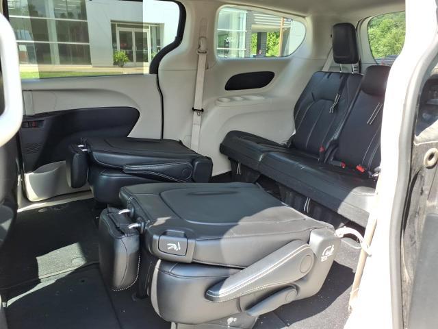 2024 Chrysler Pacifica - $24,995