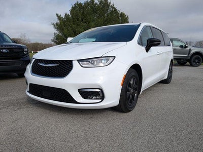 2024 Chrysler Pacifica Touring L 4DR Mini-Van