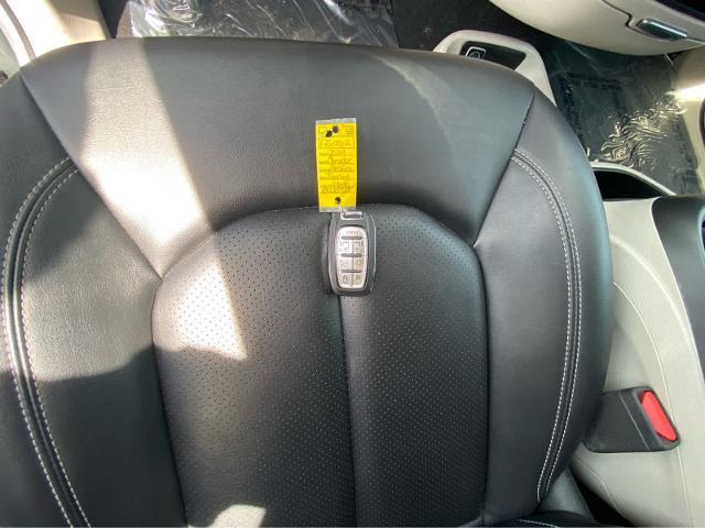 2024 Chrysler Pacifica - $25,755