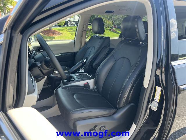 2024 Chrysler Pacifica - $21,495
