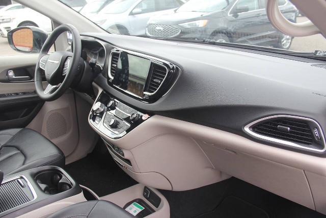 2024 Chrysler Pacifica - $26,000