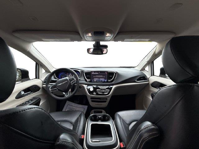 2024 Chrysler Pacifica - $24,273