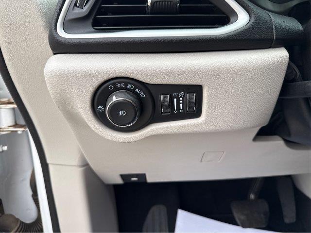 2024 Chrysler Pacifica - $24,273