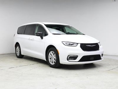 Photo of a 2024 Chrysler Pacifica Touring L 4DR Mini-Van for sale