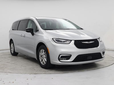 Photo of a 2024 Chrysler Pacifica Touring L 4DR Mini-Van for sale