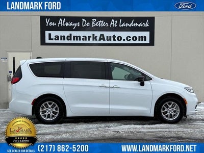 Photo of a 2024 Chrysler Pacifica Touring L 4DR Mini-Van for sale
