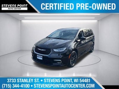 Photo of a 2024 Chrysler Pacifica Touring L 4DR Mini-Van for sale